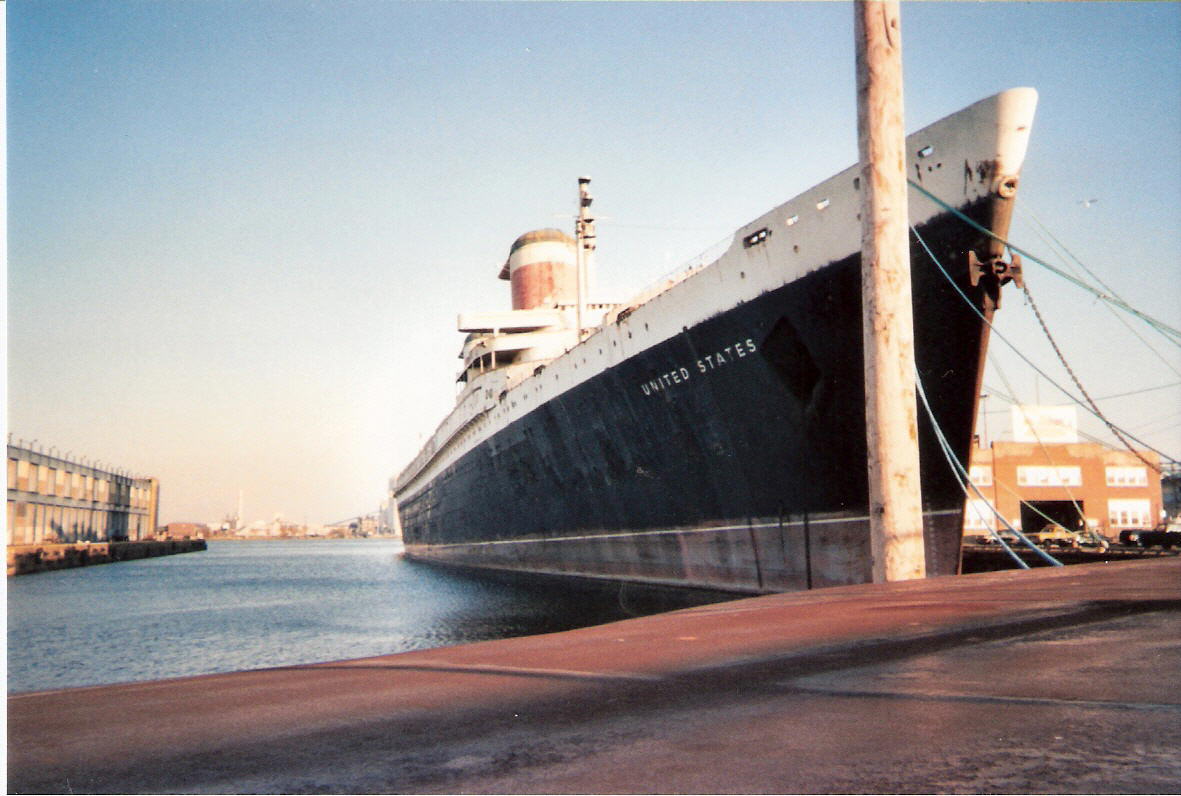 TITANIC - Images from the Titanic research & Modeling Association Forum Archive